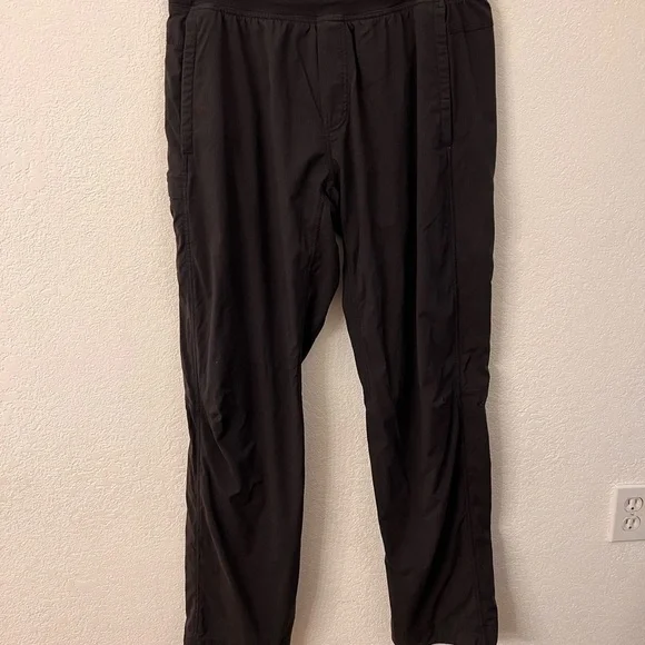 Lululemon pants mens size XL